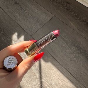 Urban Decay Vice Lipstick in Crisis